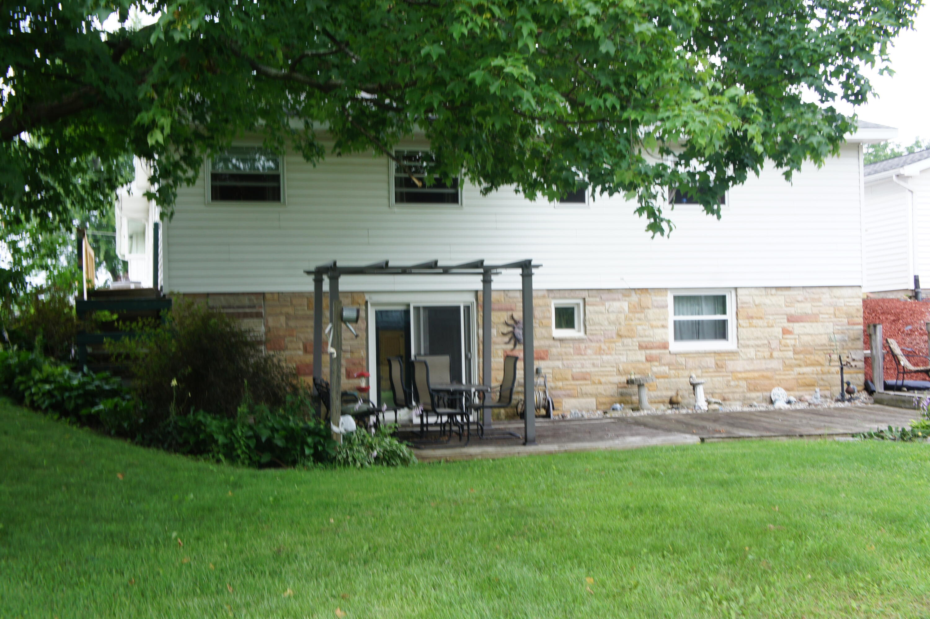 931 East Chicago Road Quincy, MI 49082 - Photo 3 of 43 DSC02766