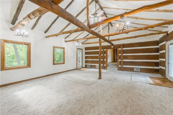 $250,000 | 23291 Christian Road, Braymer, MO 64624