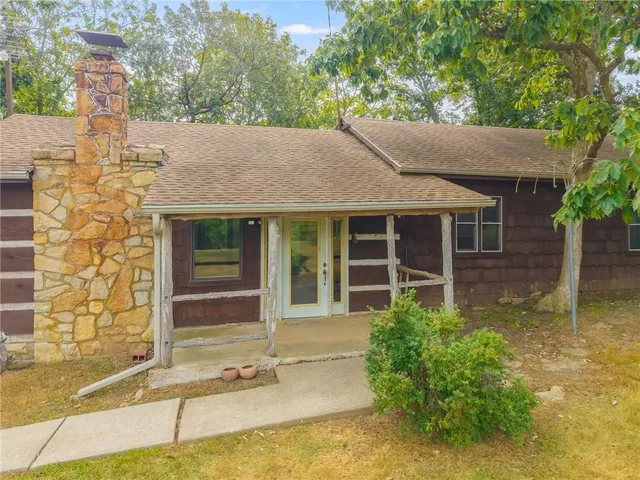 $265,000 | 23291 Christian Road, Braymer, MO 64624