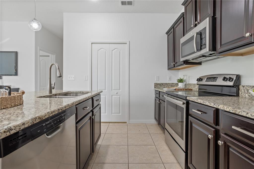 1264 Seburn Road Apopka, FL 32703 - Photo 14 of 53