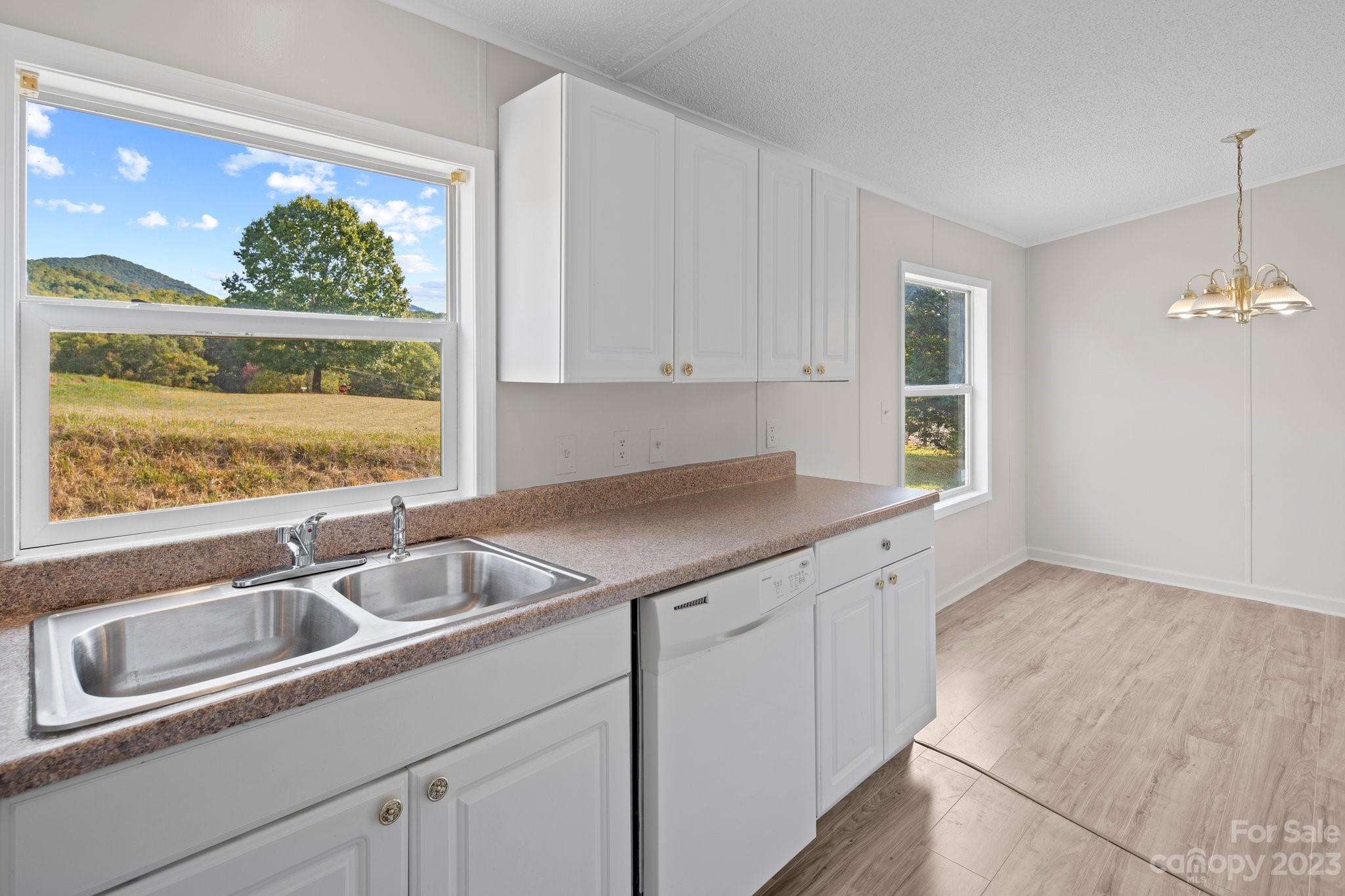41 Ridge Top Acres Road Candler, NC 28715 - Photo 8 of 26 Gallery Image 8