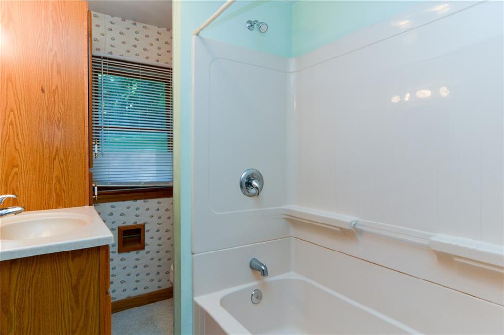 3641 Gibsonia Road Gibsonia, PA 15044 - Photo 13 of 19 Gallery Image 13