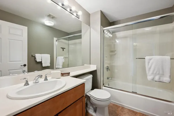 $885,000 | 649 1st Street West, Unit 1, Sonoma, CA 95476