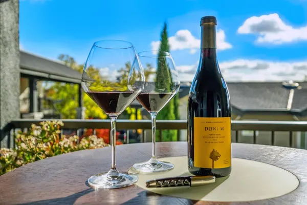 $885,000 | 649 1st Street West, Unit 1, Sonoma, CA 95476