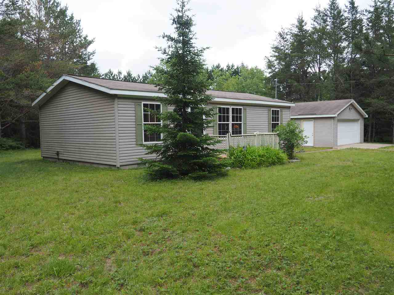 12195 Coster Road Southwest Fife Lake, MI 49633 - Photo 1 of 29 1869181.JPG