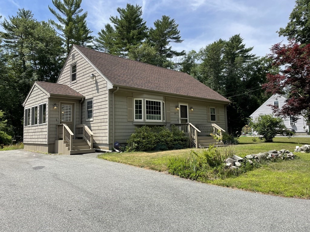 134 Peckham Road Acushnet, MA 02743 - Photo 1 of 25 Gallery Image 1
