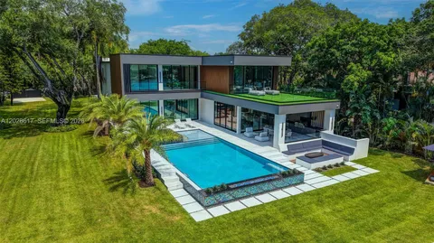 $13,995,000 | 700 Southwest 12th Avenue, Fort Lauderdale, FL 33312