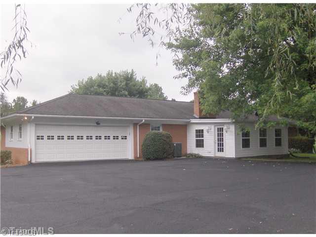 130 West Greenhill Road Mount Airy, NC 27030 - Photo 2 of 16 Exterior Back.