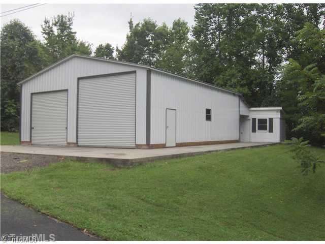 130 West Greenhill Road Mount Airy, NC 27030 - Photo 13 of 16 Outbuilding.