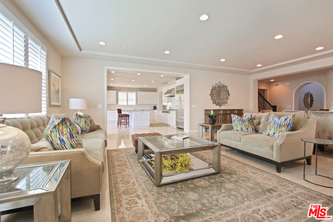 48 Clocktower Irvine, CA 92620 - Photo 11 of 39 Gallery Image 11