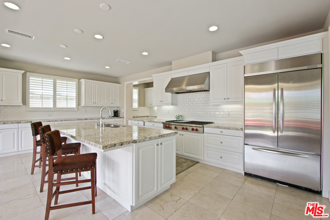 48 Clocktower Irvine, CA 92620 - Photo 13 of 39 Gallery Image 13