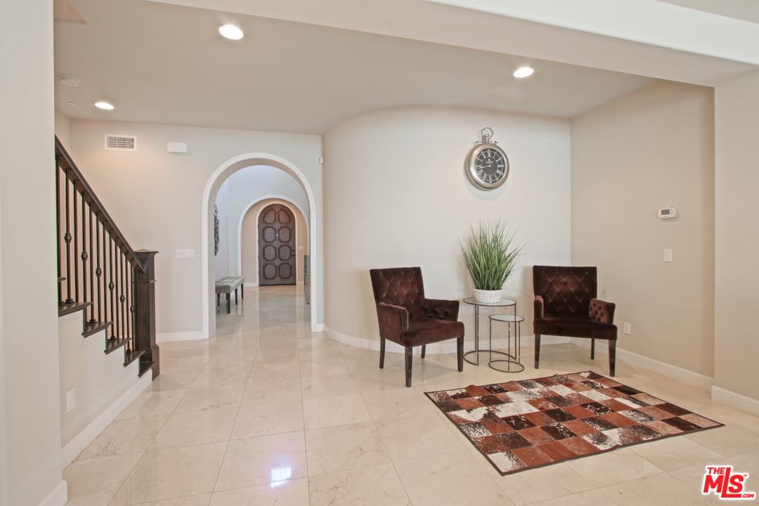 48 Clocktower Irvine, CA 92620 - Photo 17 of 39 Gallery Image 17