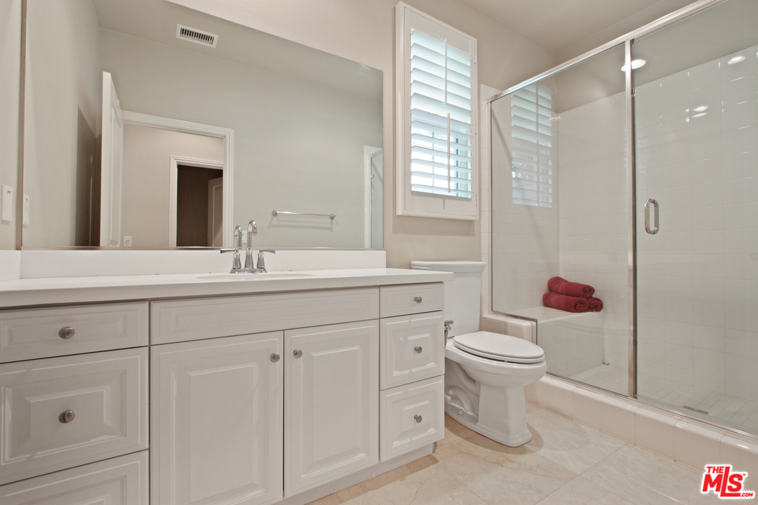 48 Clocktower Irvine, CA 92620 - Photo 19 of 39 Gallery Image 19