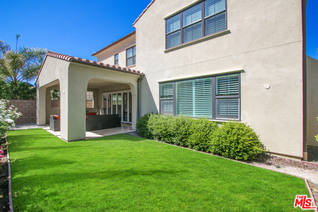 48 Clocktower Irvine, CA 92620 - Photo 38 of 39 Gallery Image 38