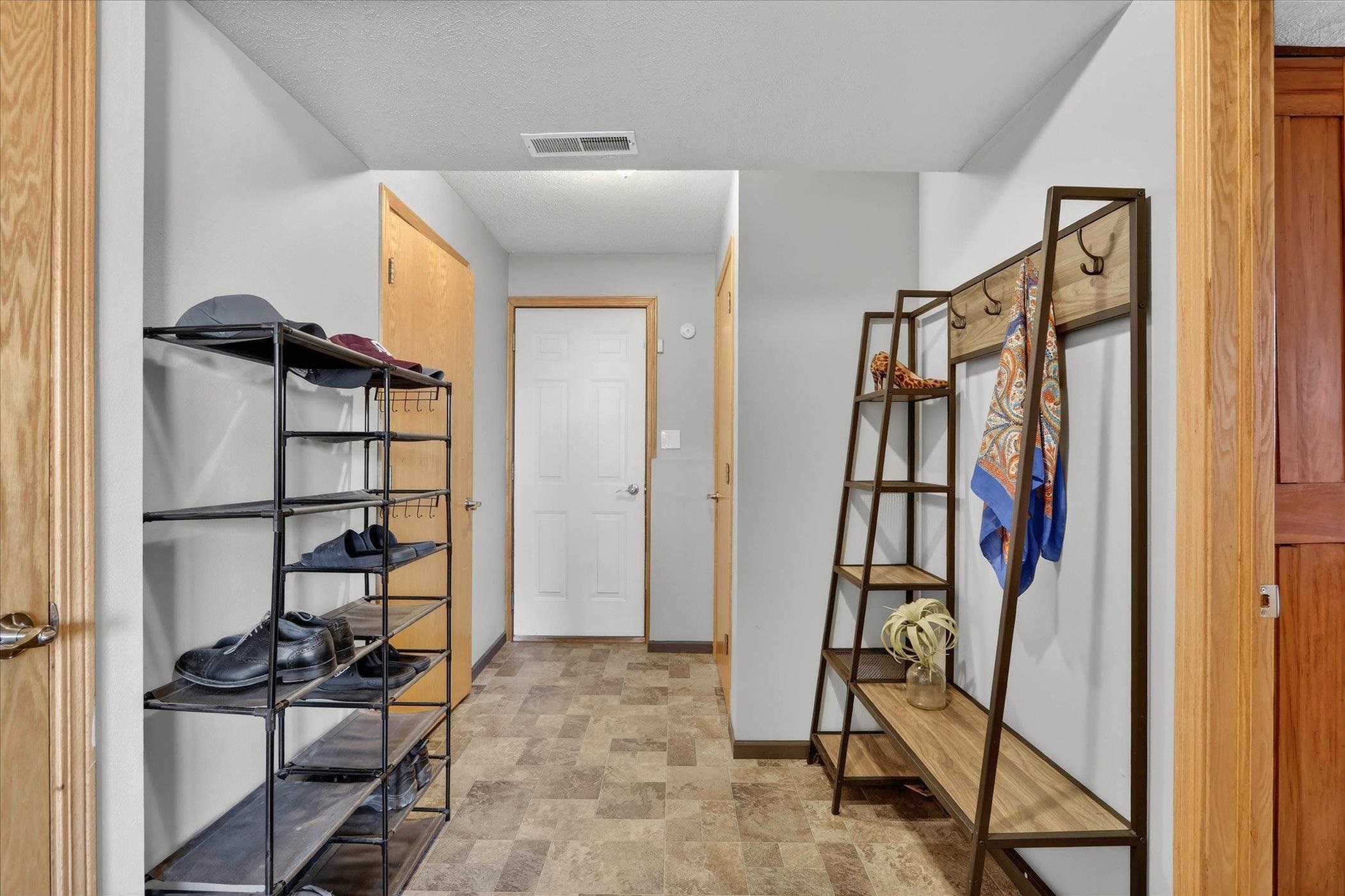 2223 Alongi Lane Beloit, WI 53511 - Photo 30 of 46