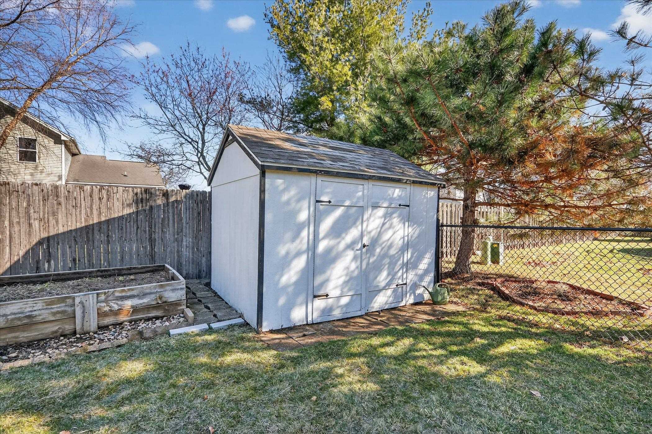 2223 Alongi Lane Beloit, WI 53511 - Photo 34 of 46