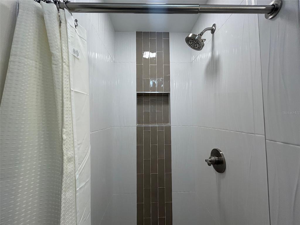 3035 West University Avenue Gainesville, FL 32607 - Photo 5 of 8