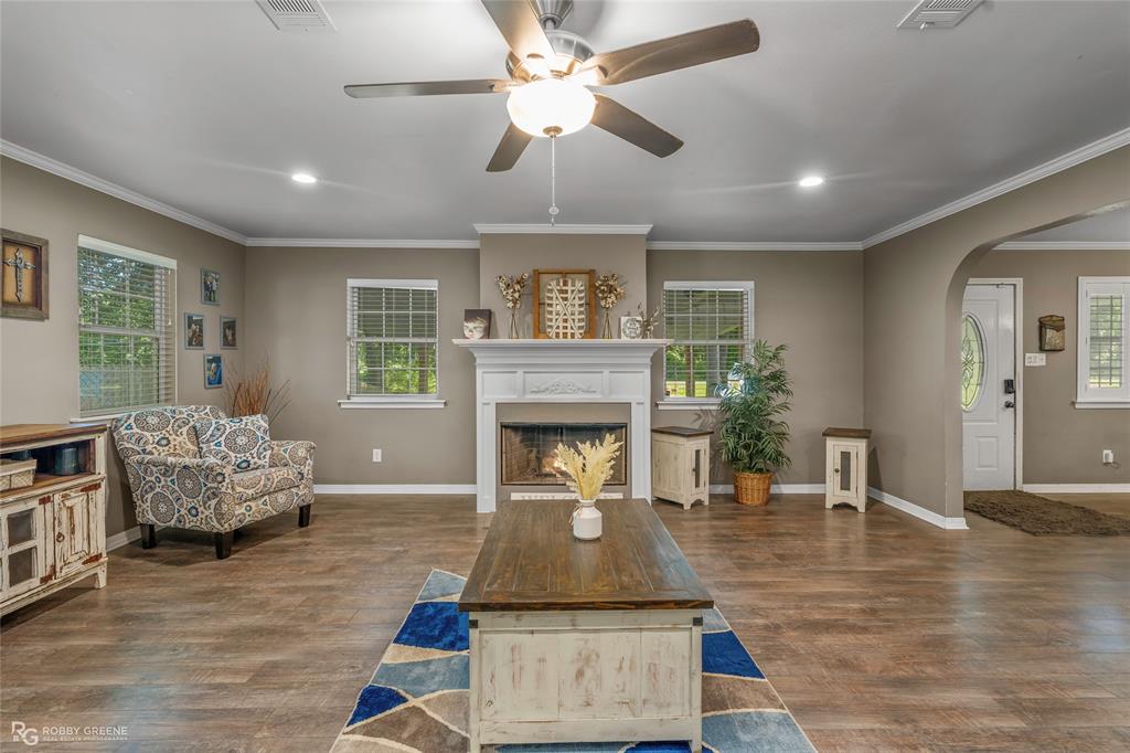 551 Horseshoe Loop Doyline, LA 71023 - Photo 4 of 27