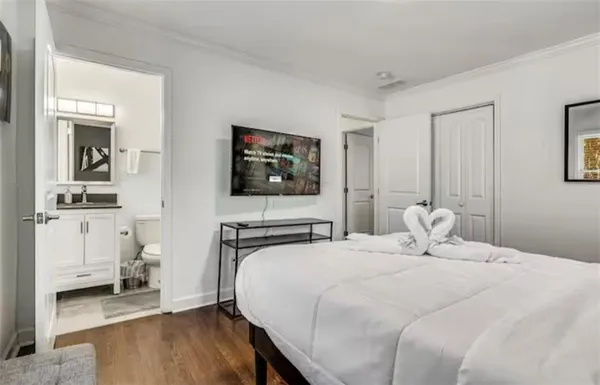 $5,700 | 4050 Washington Road, East Point, GA 30344