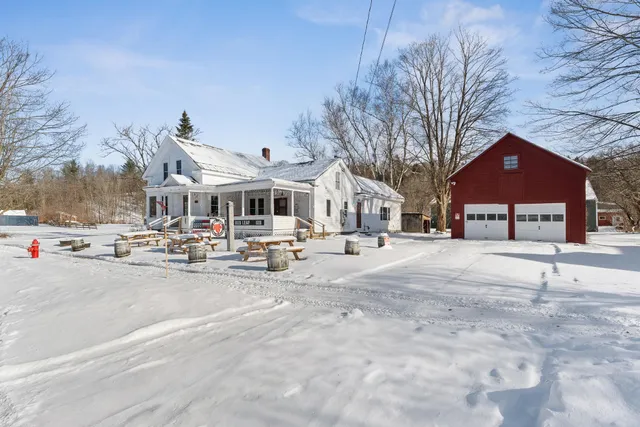 $475,000 | 208 North Main Street, Jeffersonville, VT 05464
