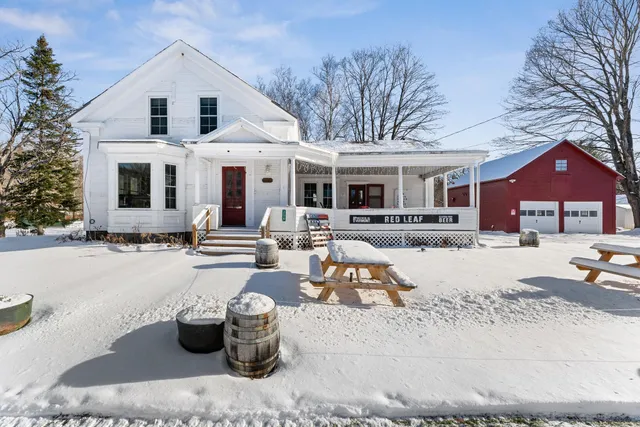 $475,000 | 208 North Main Street, Jeffersonville, VT 05464