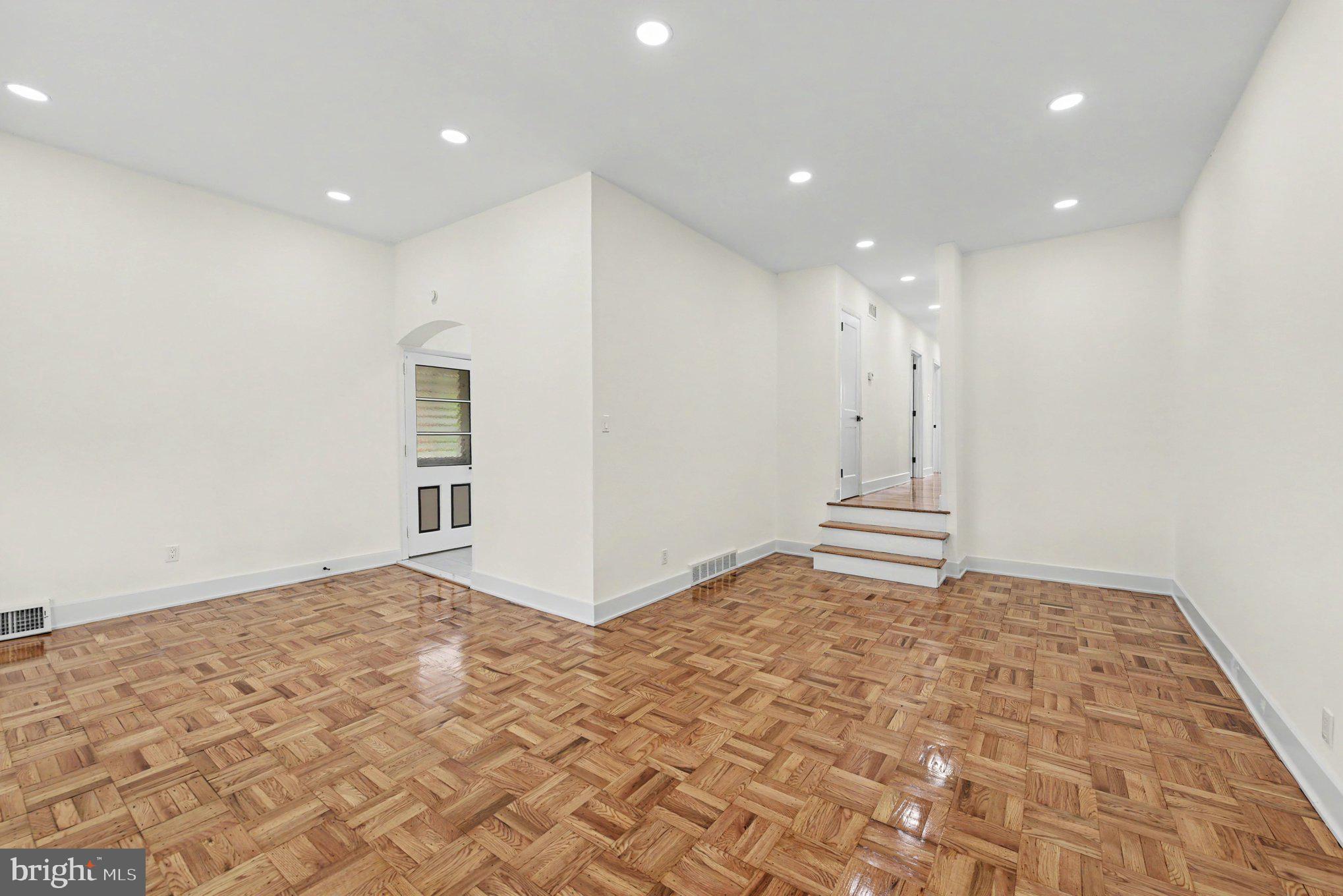 8367 Langdon Street Philadelphia, PA 19152 - Photo 2 of 29 Gallery Image 2