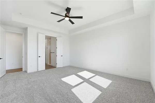$569,990 | 1599 Grayhawk Drive, Basehor, KS 66007