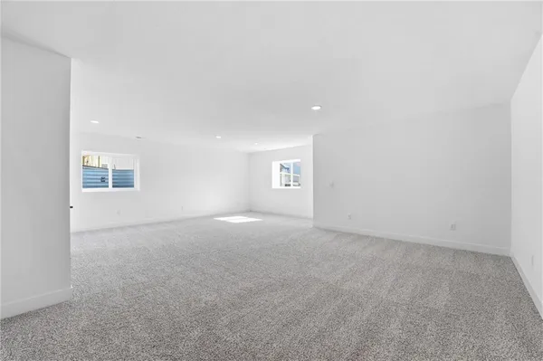 $569,990 | 1599 Grayhawk Drive, Basehor, KS 66007