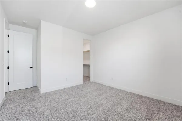 $569,990 | 1599 Grayhawk Drive, Basehor, KS 66007