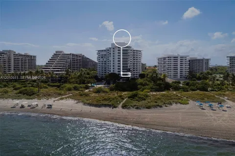 $3,900,000 | 200 Ocean Ln Drive, Unit 401, Key Biscayne, FL 33149