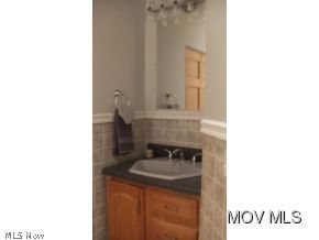 738 Co Rte 35/1 Elizabeth, WV 26143 - Photo 10 of 13