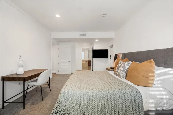 $7,499 | 918 South Wooster Street, Unit 2, Los Angeles, CA 90035