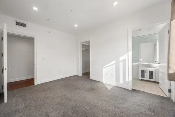 $7,499 | 918 South Wooster Street, Unit 2, Los Angeles, CA 90035