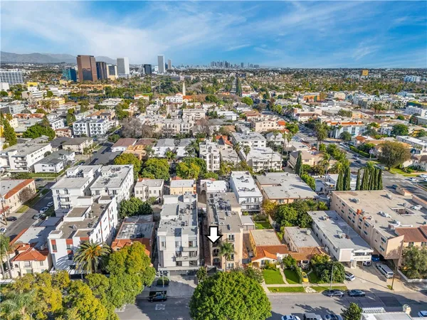 $7,499 | 918 South Wooster Street, Unit 2, Los Angeles, CA 90035