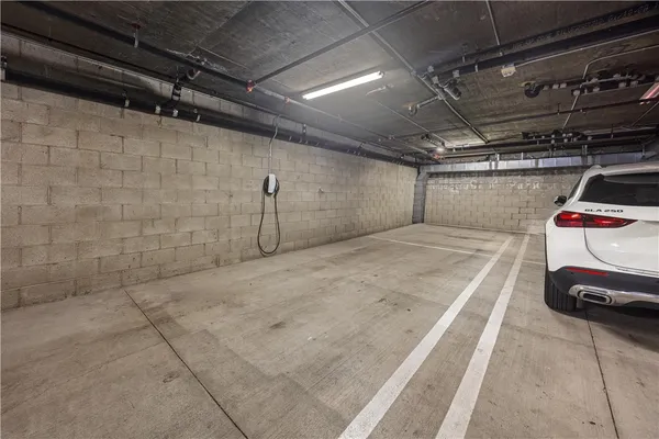 $7,499 | 918 South Wooster Street, Unit 2, Los Angeles, CA 90035