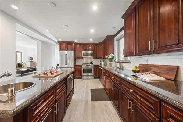 $7,499 | 918 South Wooster Street, Unit 2, Los Angeles, CA 90035