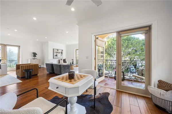 $7,499 | 918 South Wooster Street, Unit 2, Los Angeles, CA 90035