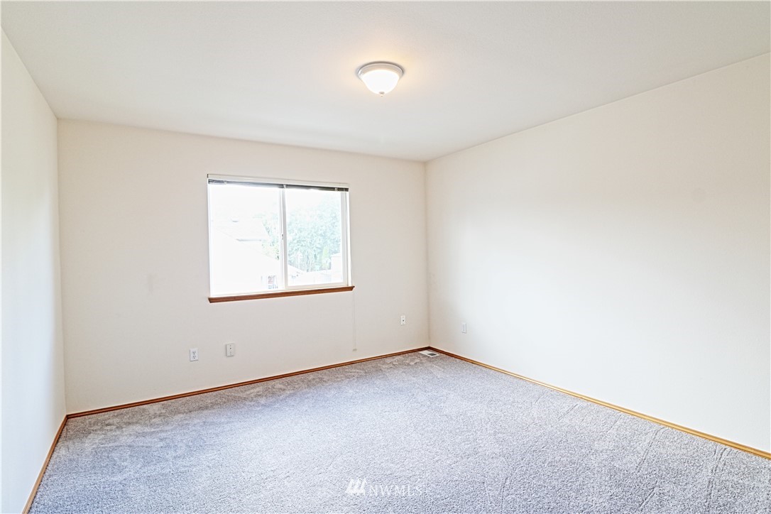 1909 Redmond Avenue Northeast Renton, WA 98056 - Photo 31 of 38 Gallery Image 31
