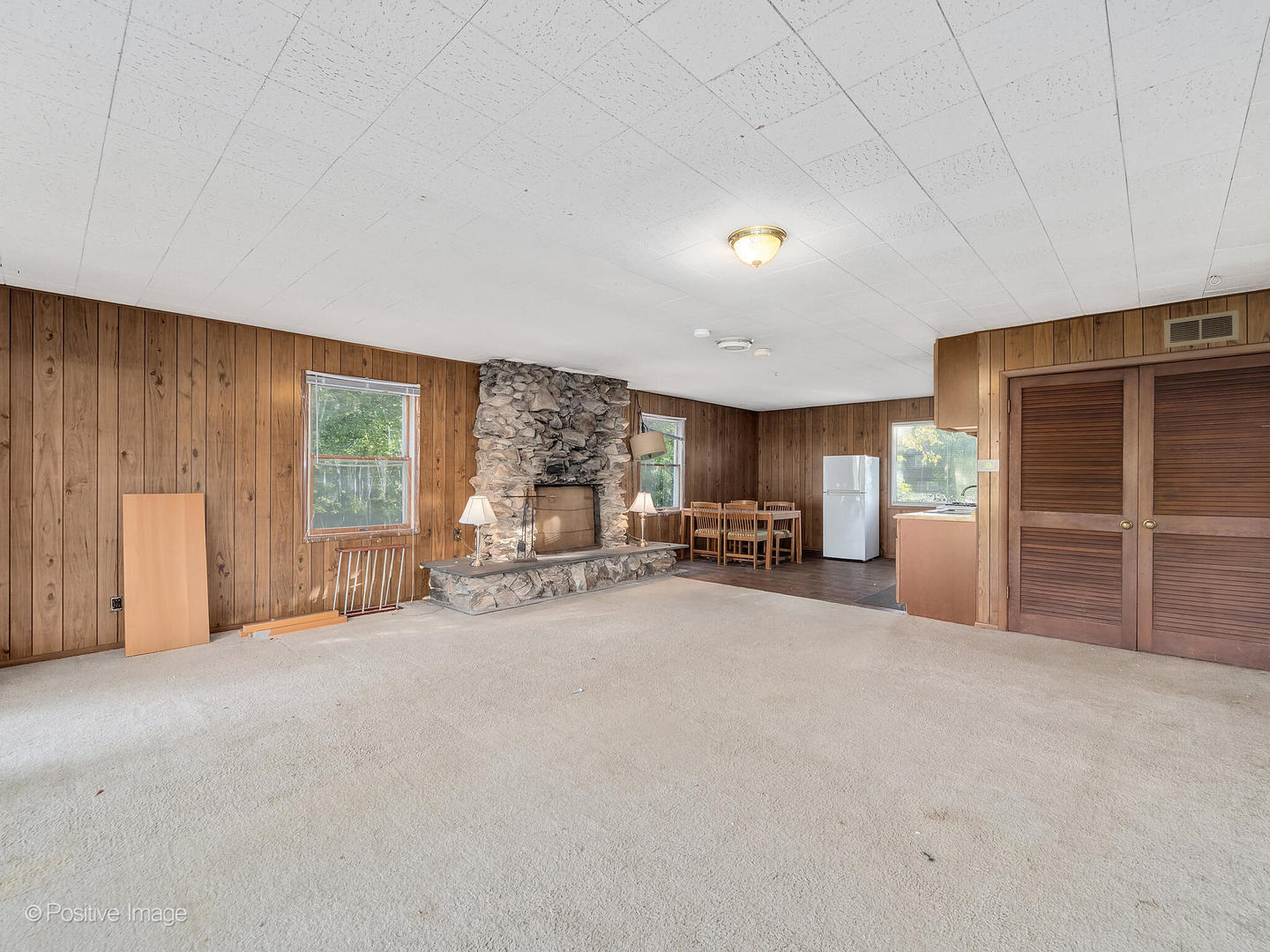 62 79th Street Willowbrook, IL 60527 - Photo 4 of 25