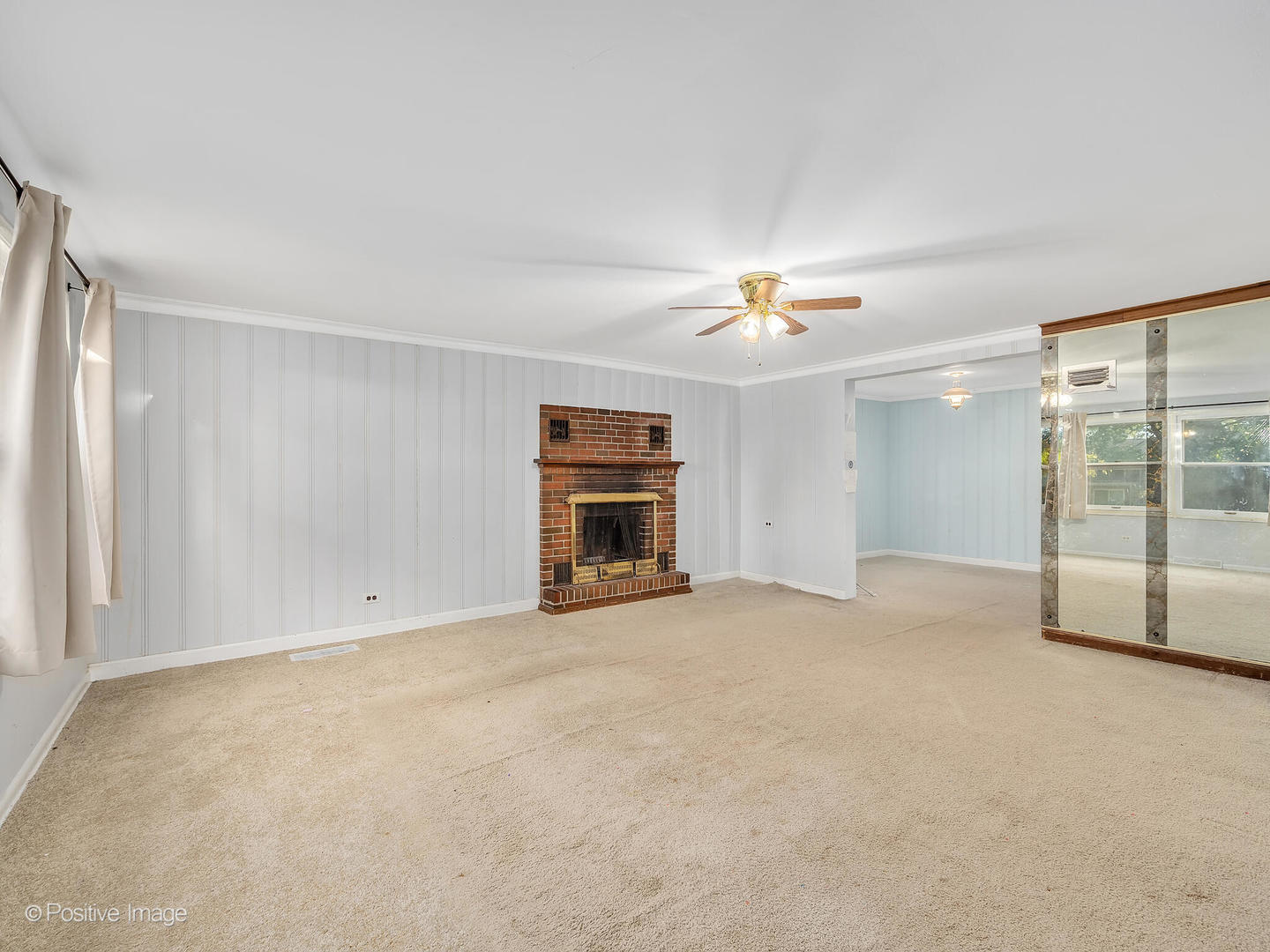 62 79th Street Willowbrook, IL 60527 - Photo 6 of 25