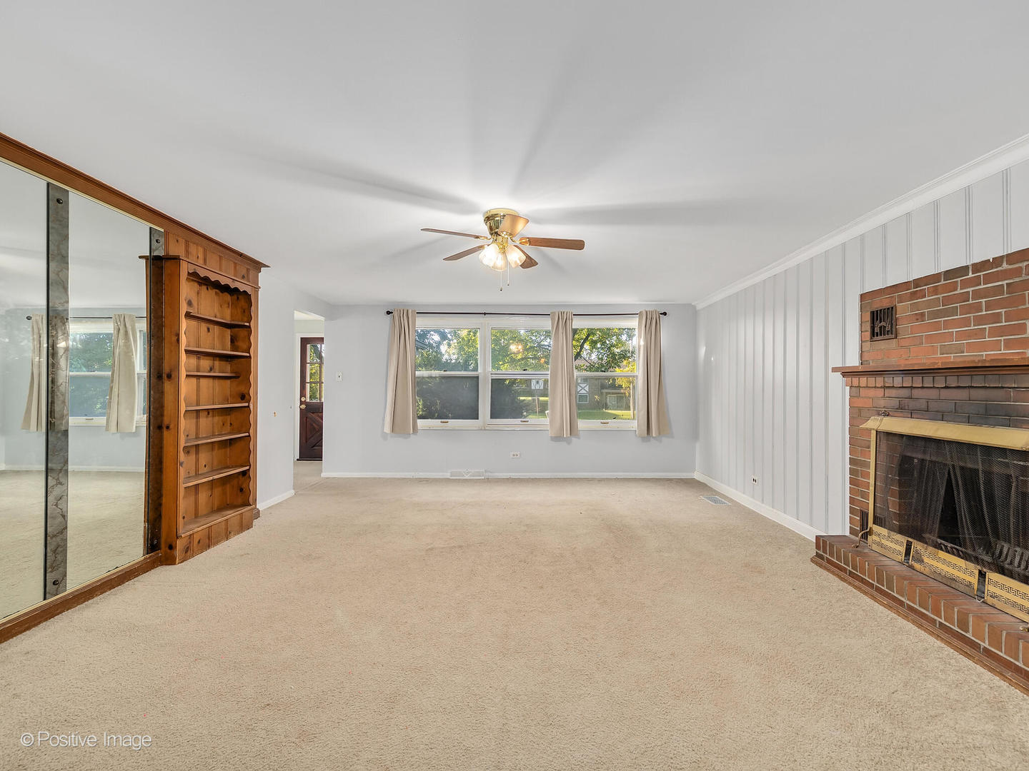 62 79th Street Willowbrook, IL 60527 - Photo 7 of 25