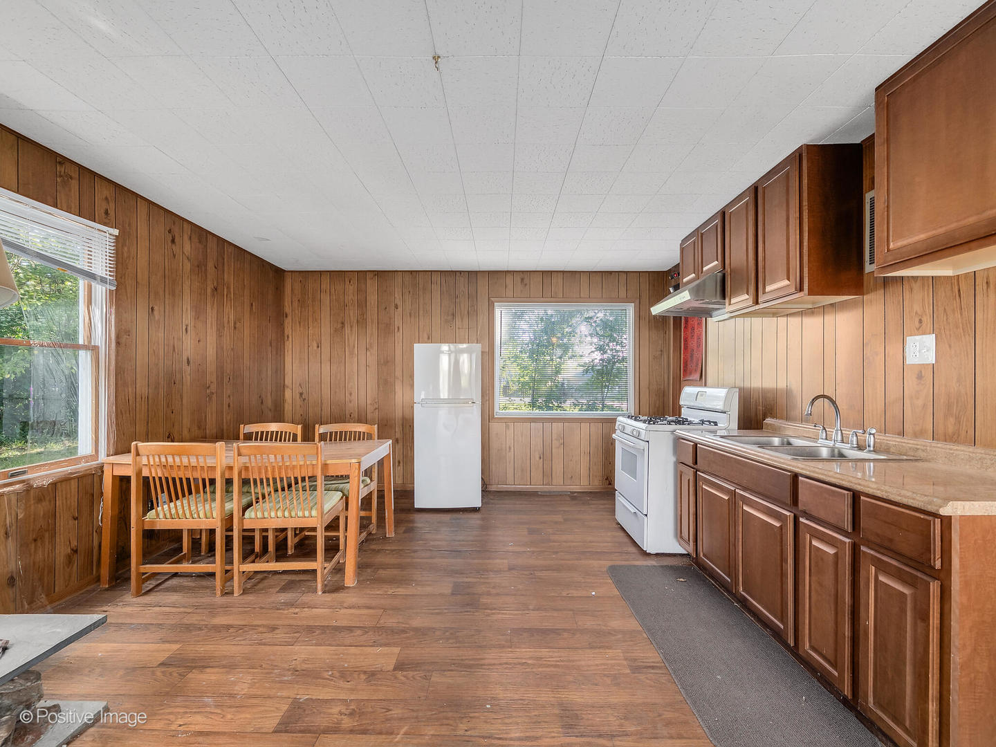 62 79th Street Willowbrook, IL 60527 - Photo 10 of 25