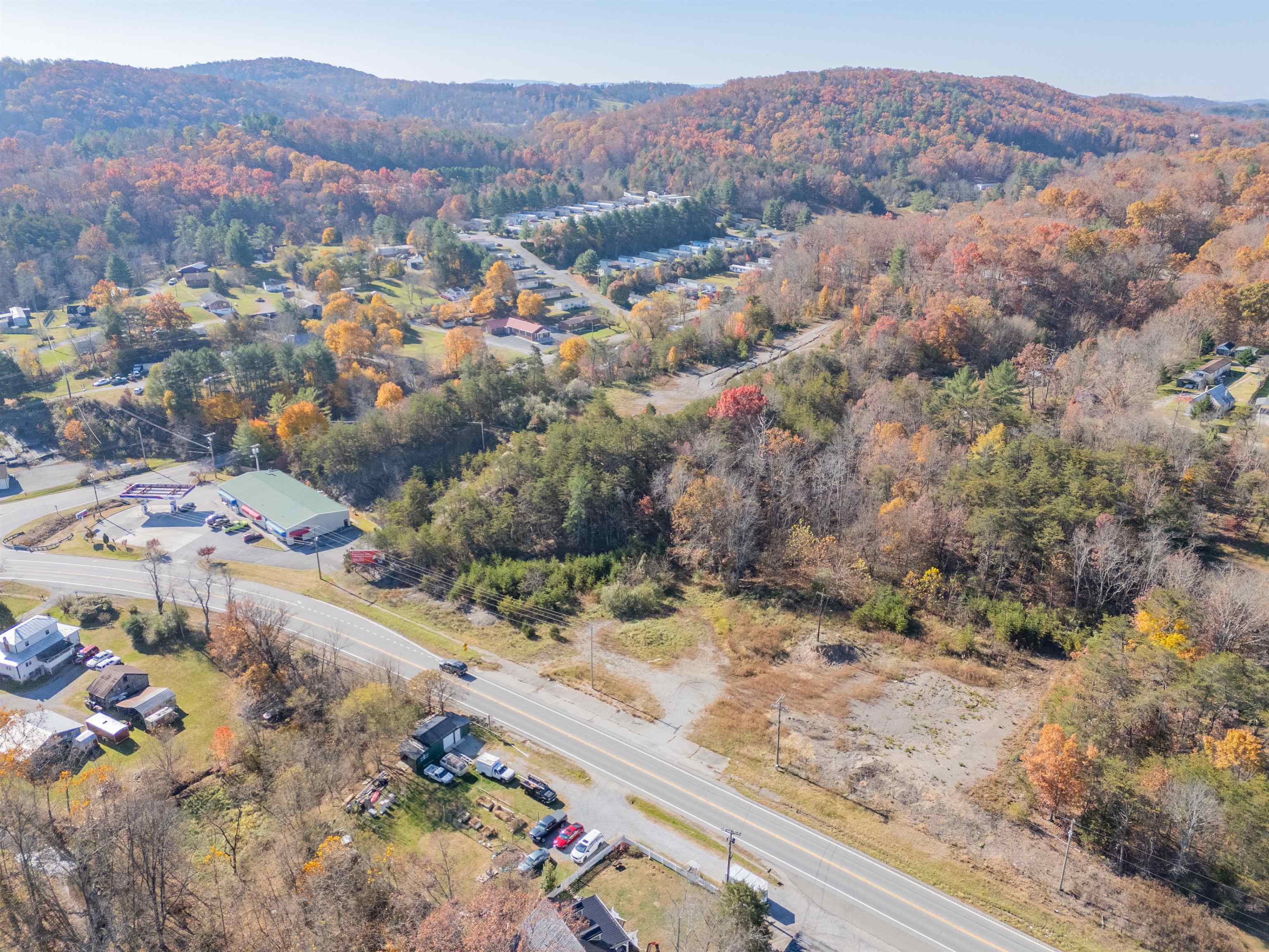 3713 Radford Road Christiansburg, VA 24073 - Photo 16 of 27 Gallery Image 16