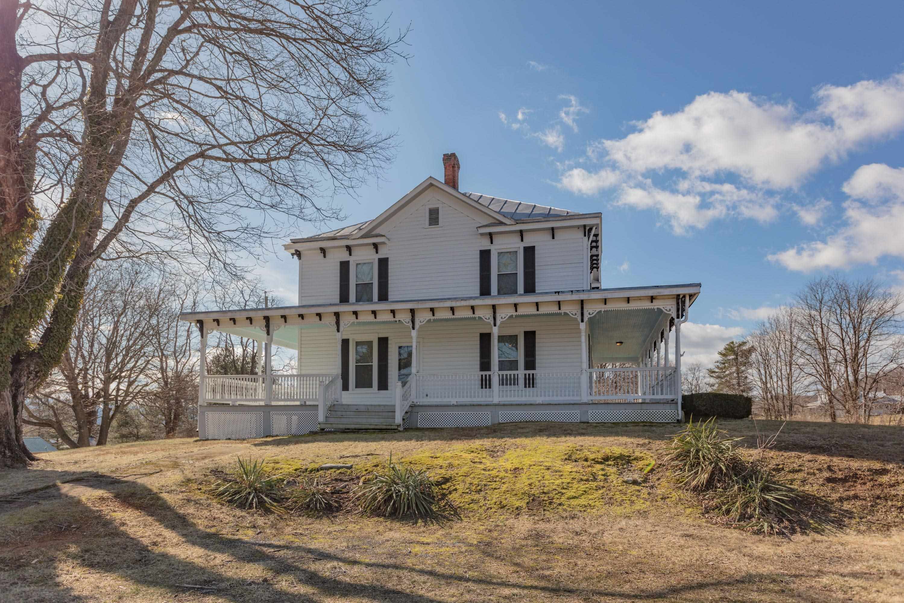 11 Shady Lane Raphine, VA 24472 - Photo 3 of 41 a front view of a house with a yard