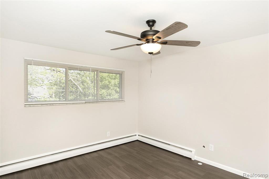 3350 Greenfield Road, Unit 22 Royal Oak, MI 48073 - Photo 12 of 18