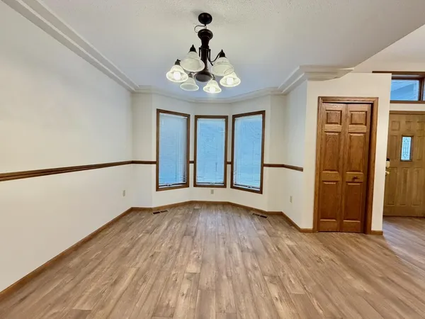 $484,000 | 1543 14th Avenue North, Wahpeton, ND 58075