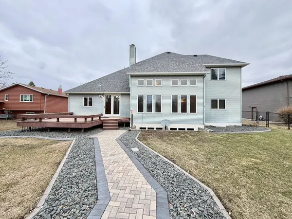 $484,000 | 1543 14th Avenue North, Wahpeton, ND 58075