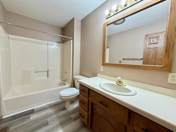 $484,000 | 1543 14th Avenue North, Wahpeton, ND 58075