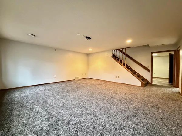 $484,000 | 1543 14th Avenue North, Wahpeton, ND 58075