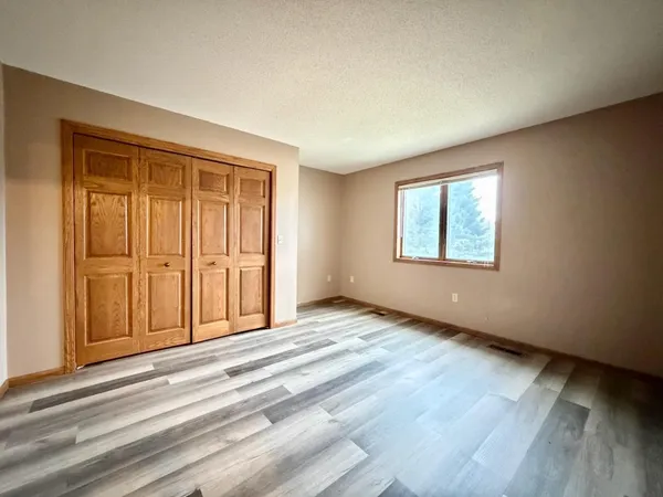 $484,000 | 1543 14th Avenue North, Wahpeton, ND 58075
